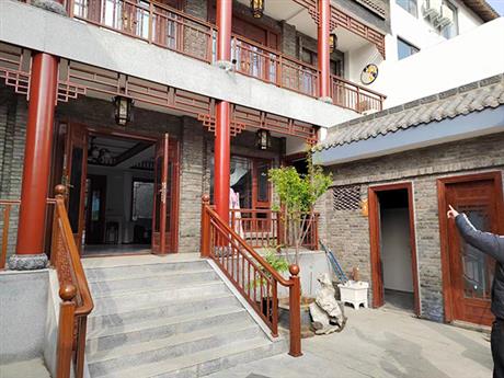 青磚青瓦中式四合院